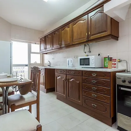 Summer Breeze Beautiful 2 Bed Spacious Apartment! Appartement *